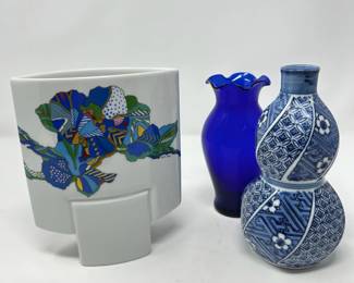 Brigette Doege and Michael Boehm for Rosenthal Studio line vase (left)