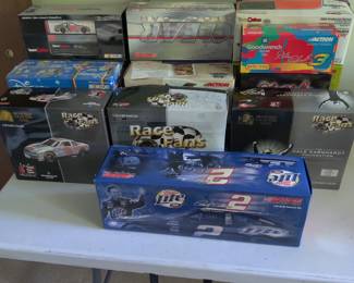 Die cast model race cars