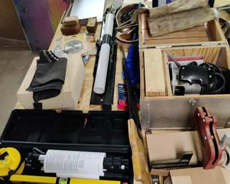 tools, laser level, saw