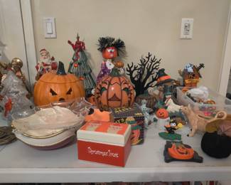 Halloween decor