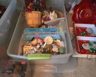 Holiday deco