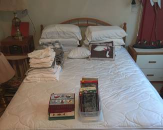 bed, bed frame
