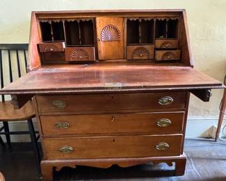 Early 19th century slant front walnut desk. Dovetailed corners, shell carved doors/drawers. (open)