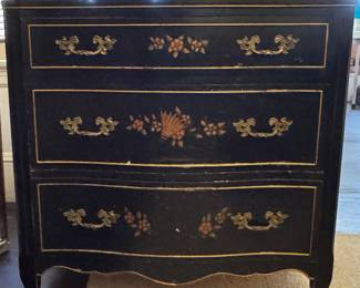 Mid- 20th century painted dresser -- 32 x 20 x 32