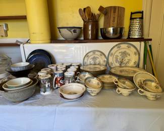 Assorted dishware, including a set of vintage Lenox dinner plates, dessert plates and cups and saucers