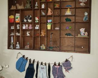 Shadow Box
Tiny Treasures