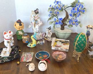 Vintage Asian Collectibles