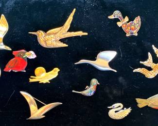 Vintage Newer Bird Pins