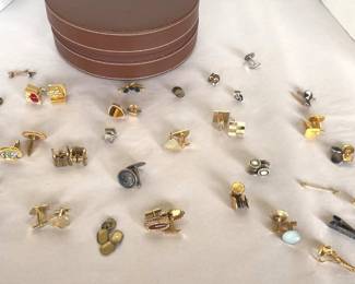 Vintage Cufflinks Tie Pins In Case