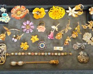 Vintage Flower Jewelry