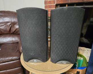 Klipsch synergy B3 speakers