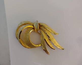 Vintage Jewelry, Brooch