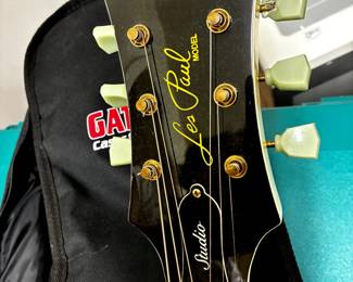 Epiphone - Les Paul Model Guitar