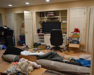 Games, Gaming, TC, luggage, carpets, etc - Office chair not for sale