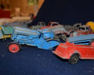 Die cast dump truck