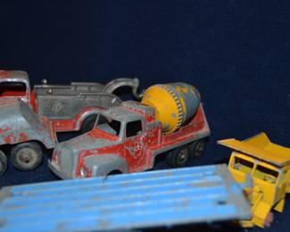 Die cast dump truck