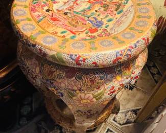 Chinese garden seat