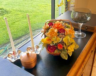 Vintage basket flower arrangement
Lidded Copper candle
Vintage pottery candlesticks