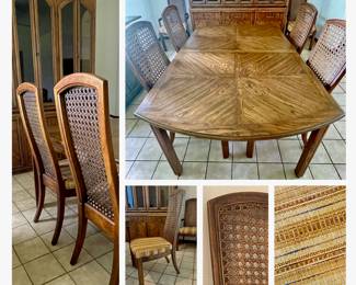Vintage Stanley Dining table in Fruitwood
- 2 leaves
4 Caned Back Arm chairs
2 Caned Back Arm Chairs