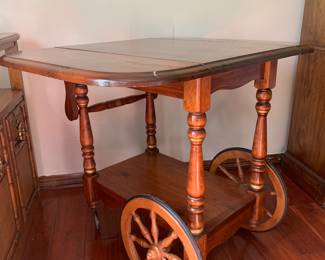 Tea cart