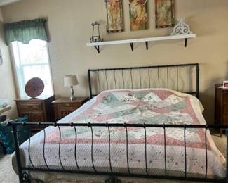 King size metal sleigh bed