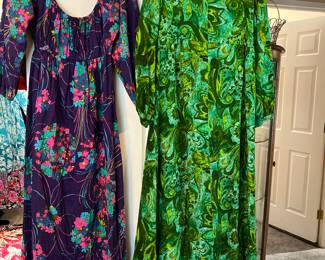 Vintage Hawaiian dress