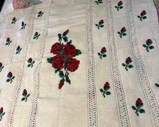 Vintage hand crocheted pink rose white Afghan blanket