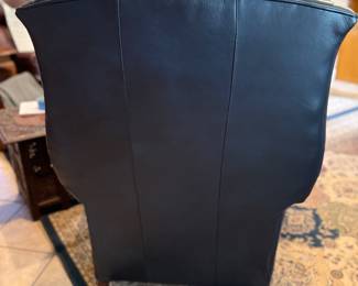 Asking Price: $1000 (each, 2 available)
Item: Bradington Young Leather Gentlemens Recliner, (Ladies Also Available)