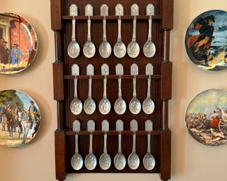Asking Price: $45
Item: Franklin Mint Spoon Collection, Set of 18 w/Display