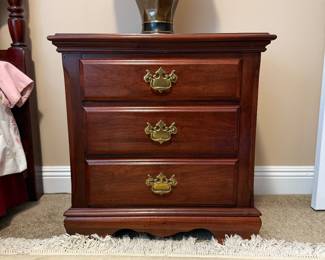 Asking Price: $65
Approx Measurements: 25"w x 16"d x 25"h
Item: 3 Drawer Mahogany Bedside Table