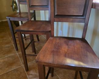 3 Solid bar stools