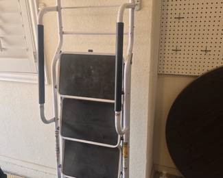 Step ladder