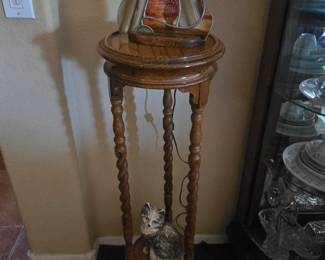 Stainglass light/ cats