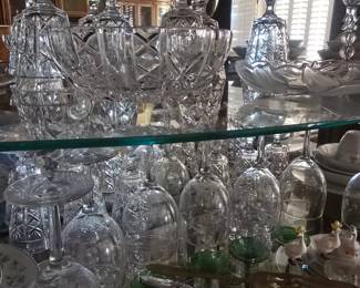 Several glass items including princess house