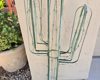 Metal cactus