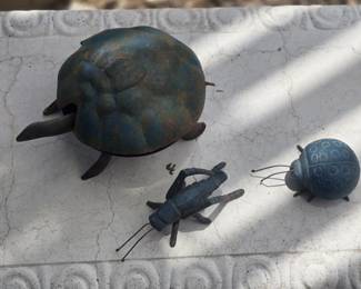 Metal outdoor pieces