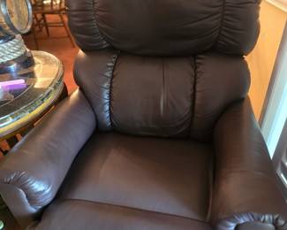 Leather recliner (great condition)
