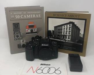 Nikon N6006 35mm SLR Camera & Manual - Photography Books