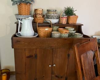 Dry sink with spongeware bowls