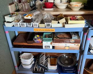 Kitchen items, Corning ware