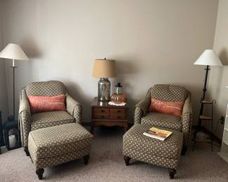 Pair of chairs with ottomans, decor