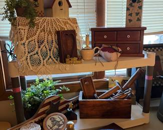 Antiques and primitives
