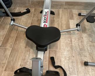 #63 - $68 - Body track glider rowing action