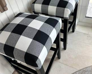 #28 - $100 - Pair of Black & white checkers barstools 16x16x25