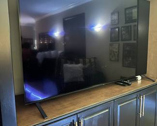 #67 - $ -LG TV 78"