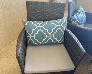 #86 - $500 - Rectangular table 51Wx36Dx29H with 6 armchairs