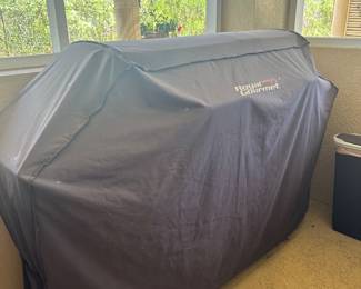 #88 - $250 - Royal Gourmet grill