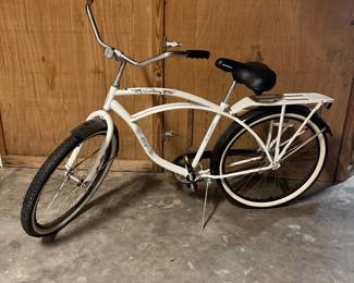 #120 - $100 - Men's Schwinn beach cruisers white