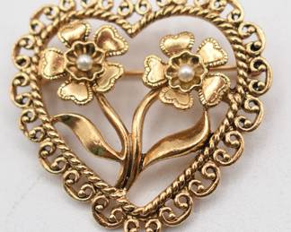 gold tone heart brooch