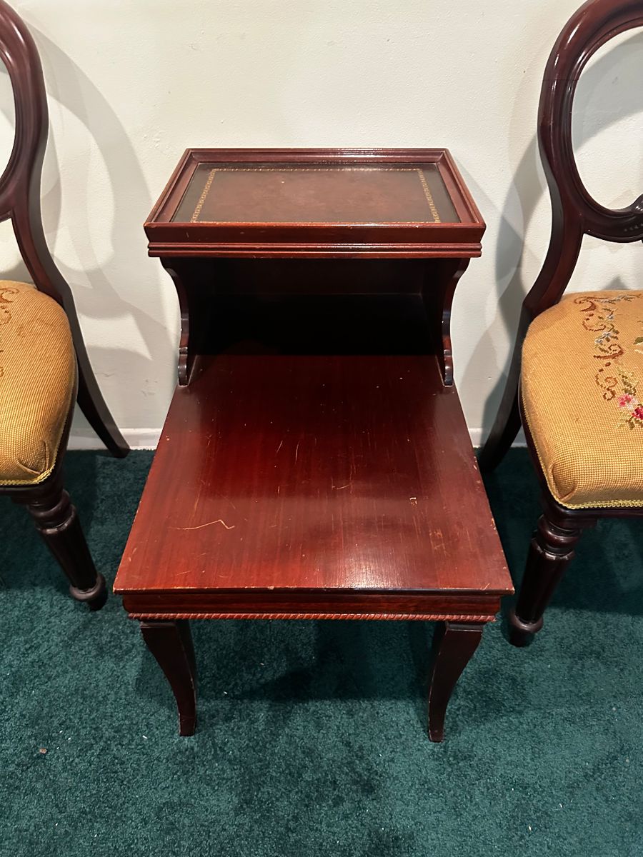 MCM 2 tier table. $60